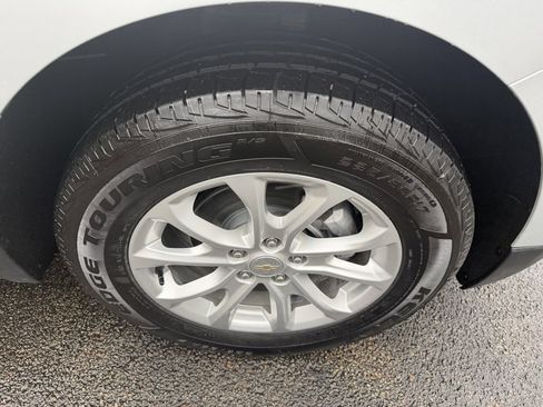 Used 2021 Chevrolet Equinox LT image 9