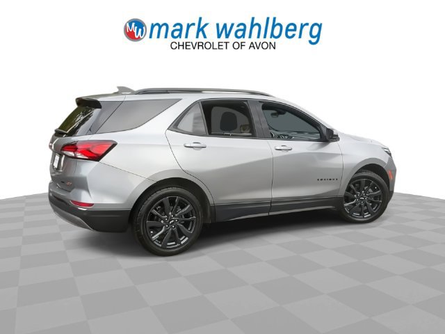 Certified 2023 Chevrolet Equinox RS w/ RS Leather Package AWD/4WD image 8