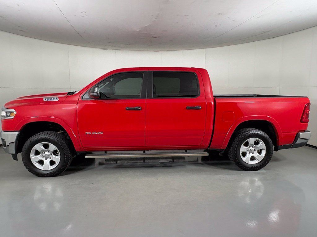 Used 2025 RAM 1500 Big Horn AWD/4WD image 6