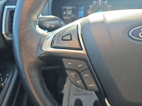 Used 2024 Ford Edge Titanium AWD/4WD image 17