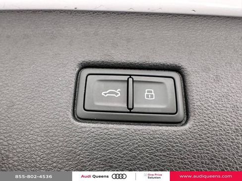 Used 2023 Audi Q5 2.0T Premium Plus w/ Premium Plus Package AWD/4WD image 11