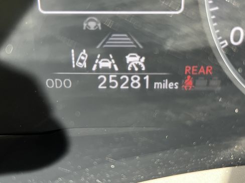 Used 2023 Lexus RX 350 Premium w/ Accessory Package AWD/4WD image 21