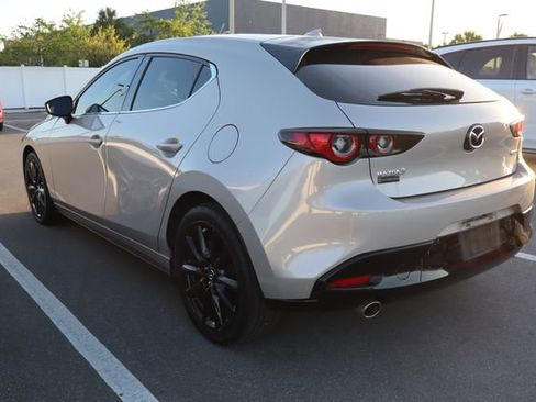 Used 2022 MAZDA MAZDA3 s image 3
