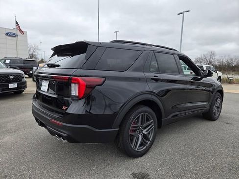New 2026 Ford Explorer ST w/ Sun And Sound Package image 12
