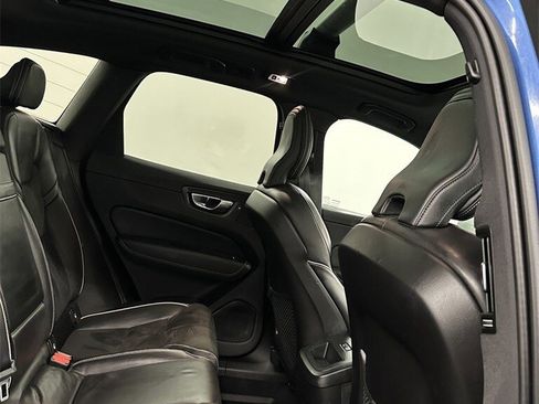 Used 2019 Volvo XC60 T6 R-Design w/ Protection Package Premier image 39