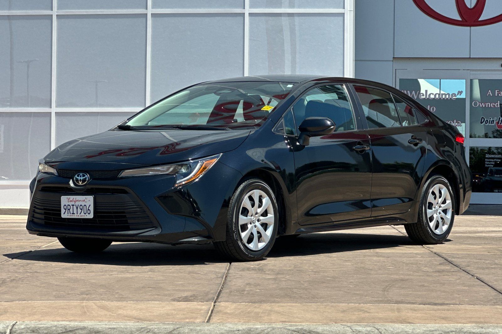 Certified 2023 Toyota Corolla LE FWD image 10