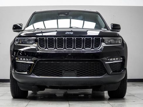 Used 2024 Jeep Grand Cherokee Limited 4xe AWD/4WD image 8
