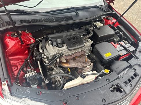 Used 2012 Toyota Camry LE FWD image 41