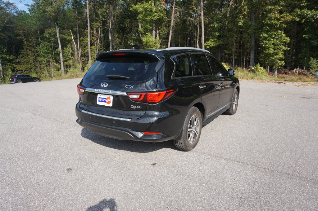 Used 2020 INFINITI QX60 Luxe w/ Essential Package FWD image 26