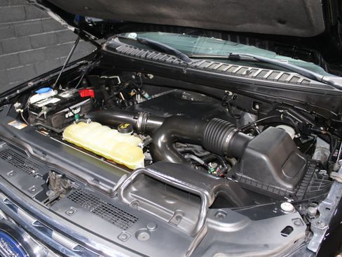 Used 2018 Ford Expedition Max Limited w/ Equipment Group 302A image 2