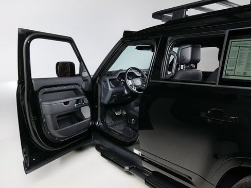 Certified 2023 Land Rover Defender 130 X AWD/4WD image 26