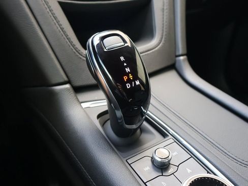 New 2025 Cadillac XT5 Sportv image 25