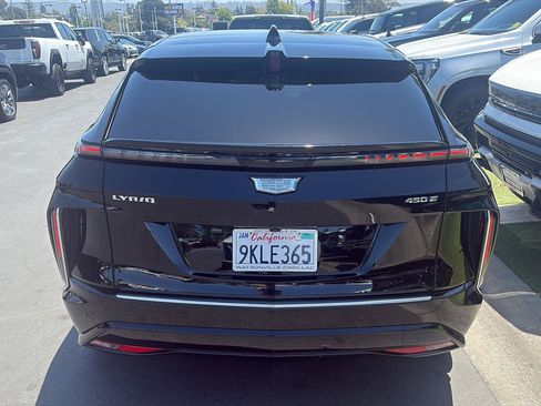 Used 2024 Cadillac Lyriq Luxury w/ LPO, Floor Liner Package RWD image 4