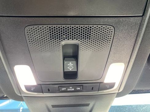 Used 2023 Honda CR-V Sport image 18
