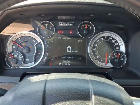 Used 2015 RAM 1500 Laramie w/ Convenience Group image 16