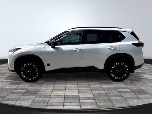 New 2026 Nissan Rogue Dark Armor AWD/4WD image 15