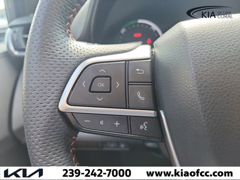 Used 2023 Toyota Sienna XSE w/ XSE Plus Package FWD image 29