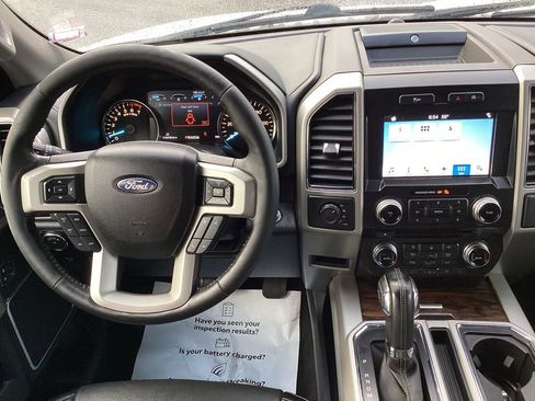 Used 2018 Ford F150 Lariat w/ Equipment Group 502A Luxury image 19