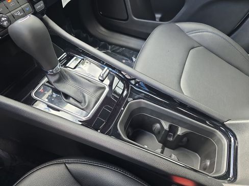 New 2026 Jeep Compass Limited image 25