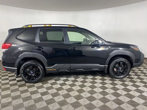 Certified 2025 Subaru Forester Wilderness AWD/4WD image 5