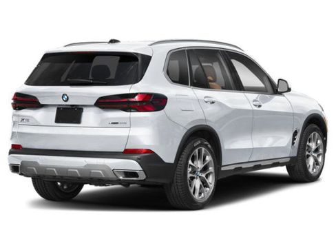 New 2026 BMW X5 xDrive40i w/ Executive Package AWD/4WD image 2