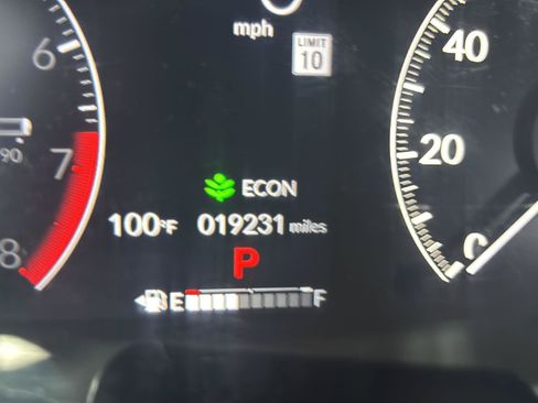 Used 2025 Honda HR-V EX-L image 5