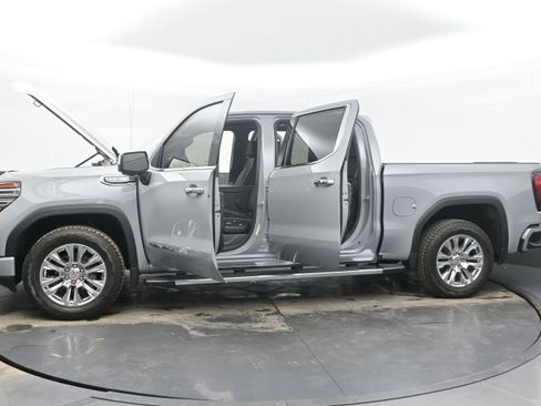 Certified 2025 GMC Sierra 1500 Denali w/ Technology Package image 41