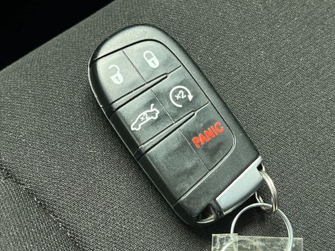 Used 2020 Dodge Charger Scat Pack w/ Navigation & Travel Group RWD image 28