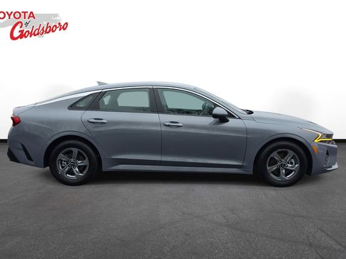 Used 2023 Kia K5 LXS image 4