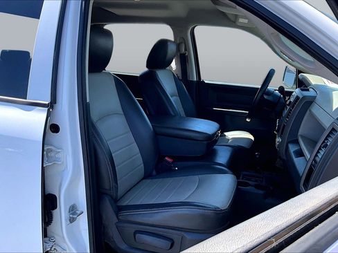 Used 2012 RAM 2500 ST w/ Protection Group AWD/4WD image 5