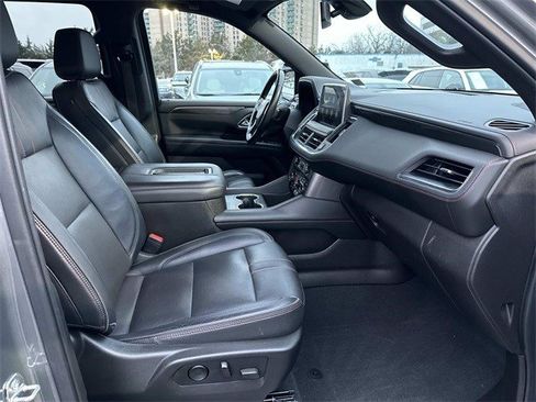 Certified 2021 Chevrolet Suburban RST w/ Luxury Package image 9