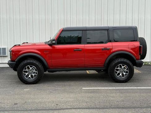 Certified 2024 Ford Bronco Badlands AWD/4WD image 3