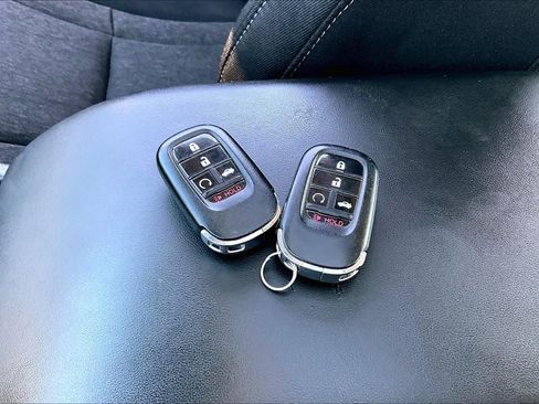 Used 2024 Honda Accord EX image 15