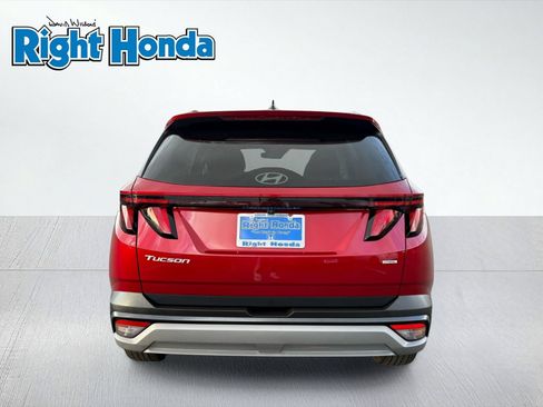 Used 2025 Hyundai Tucson SEL AWD/4WD image 7