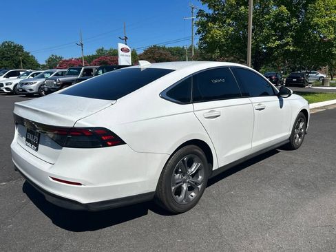 Used 2024 Honda Accord EX image 3
