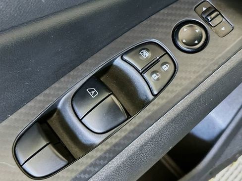 Used 2023 Nissan Altima 2.5 S image 19