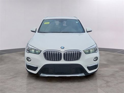 Used 2018 BMW X1 xDrive28i image 2
