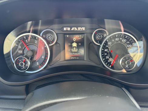 Used 2022 RAM 2500 Big Horn image 26