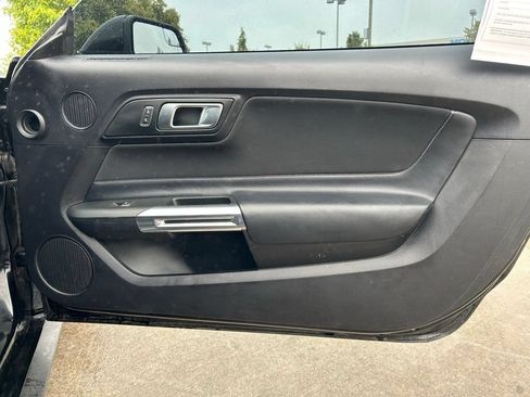 Used 2019 Ford Mustang GT w/ Equipment Group 301A RWD image 24