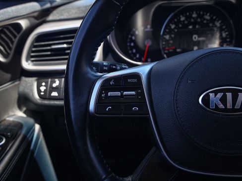 Used 2020 Kia Sorento EX FWD image 26