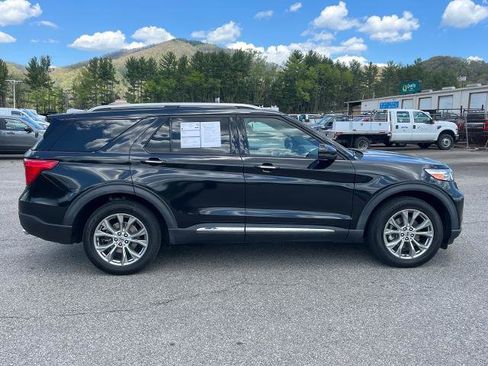 Certified 2020 Ford Explorer Limited AWD/4WD image 2