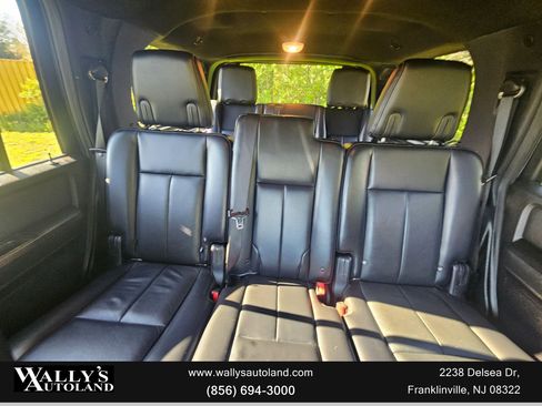 Used 2017 Ford Expedition Limited w/ Equipment Group 301A AWD/4WD image 34