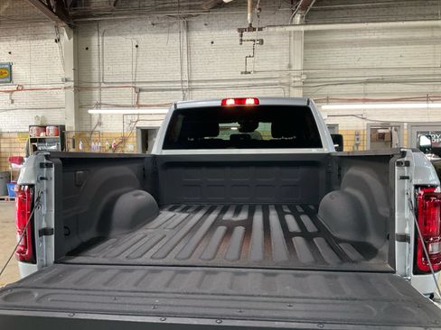 Used 2026 RAM 2500 Big Horn AWD/4WD image 34