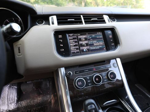 Used 2014 Land Rover Range Rover Sport HSE AWD/4WD image 22