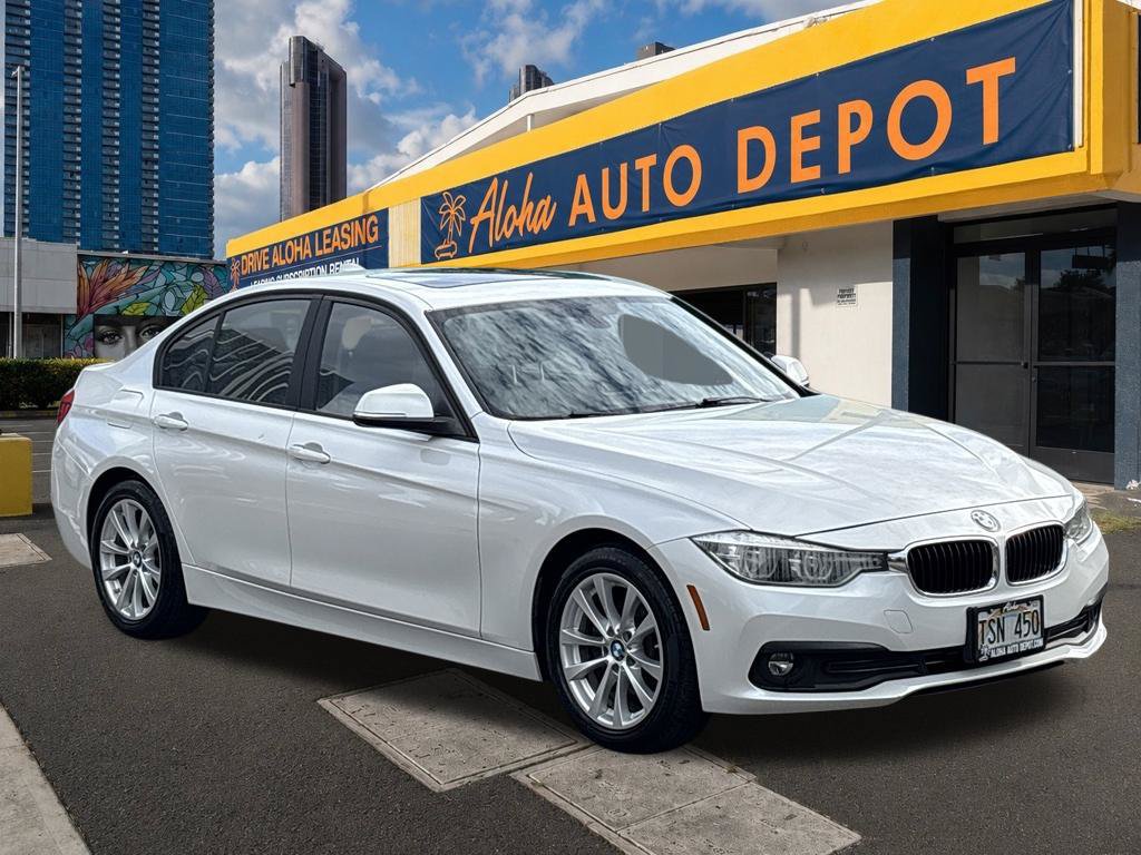 Used 2018 BMW 320i Sedan RWD image 5