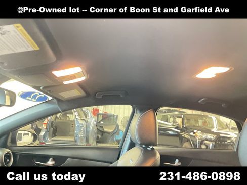 Used 2022 Kia Forte GT-Line w/ GT-Line Technology Package FWD image 13