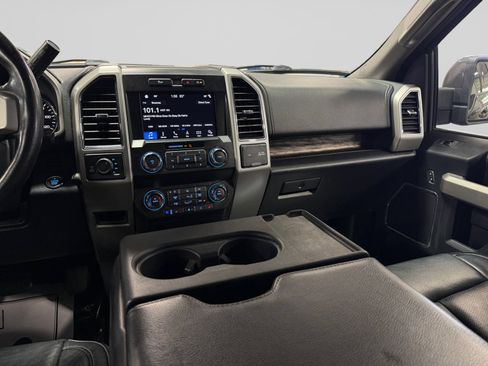 Used 2019 Ford F150 Lariat AWD/4WD image 21