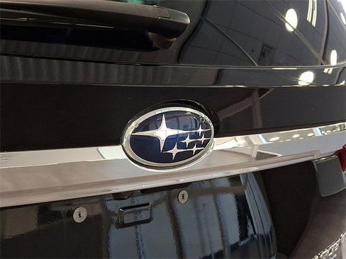 Certified 2025 Subaru Ascent Limited w/ Popular Package #2 image 31