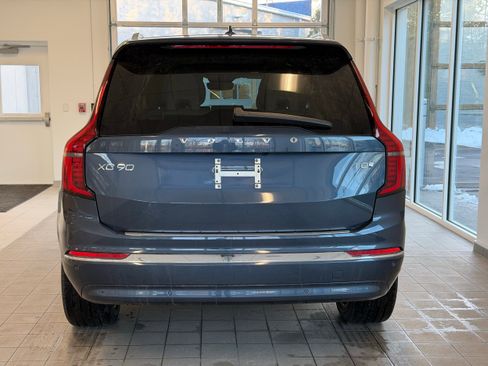 New 2026 Volvo XC90 T8 Ultra w/ Protection Package Premier AWD/4WD image 7