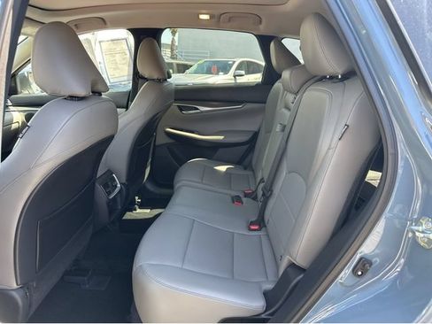 Used 2023 INFINITI QX50 Luxe FWD image 17